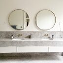 Uniq Stone